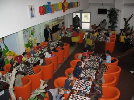 Juniorii şahului se întâlnesc din nou în Orăşelul Copiilor